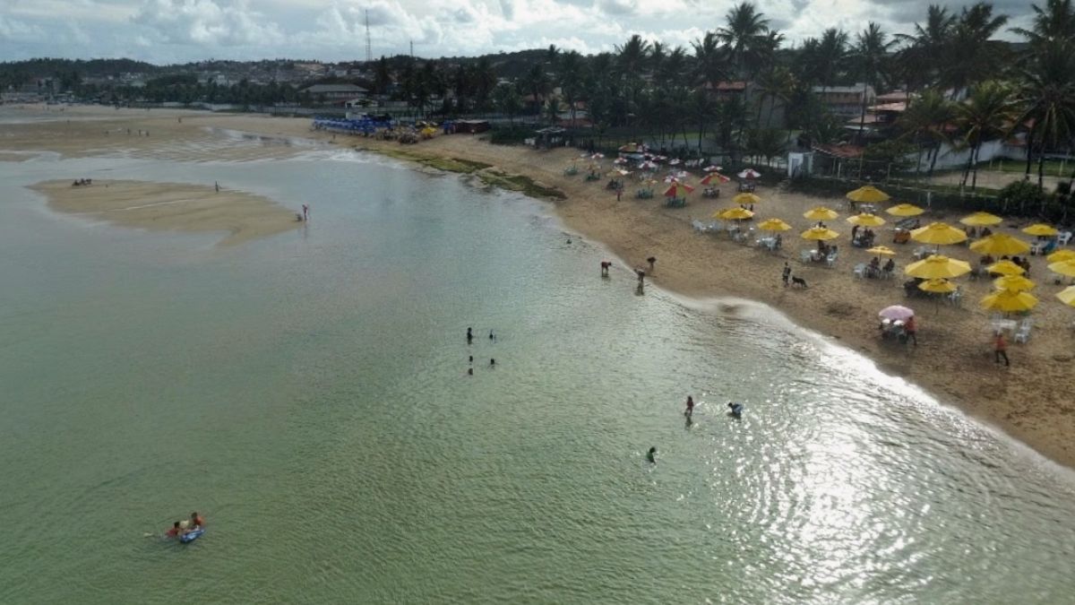 Praia de Enseada dos Corais