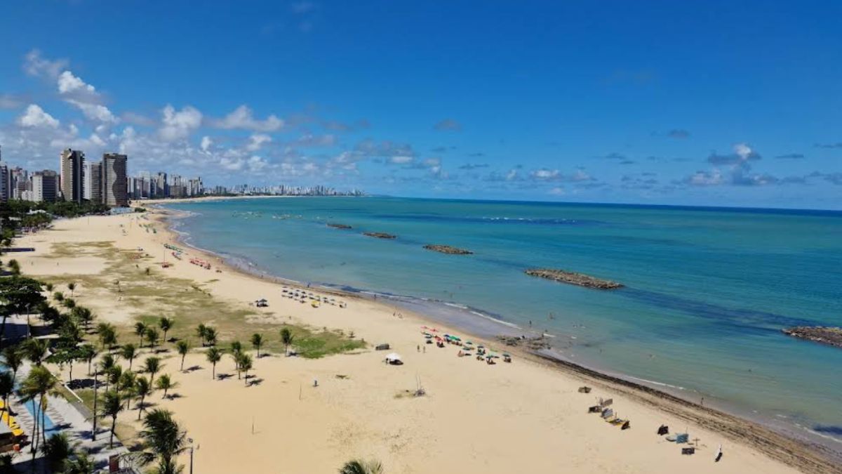 Praia de Candeias
